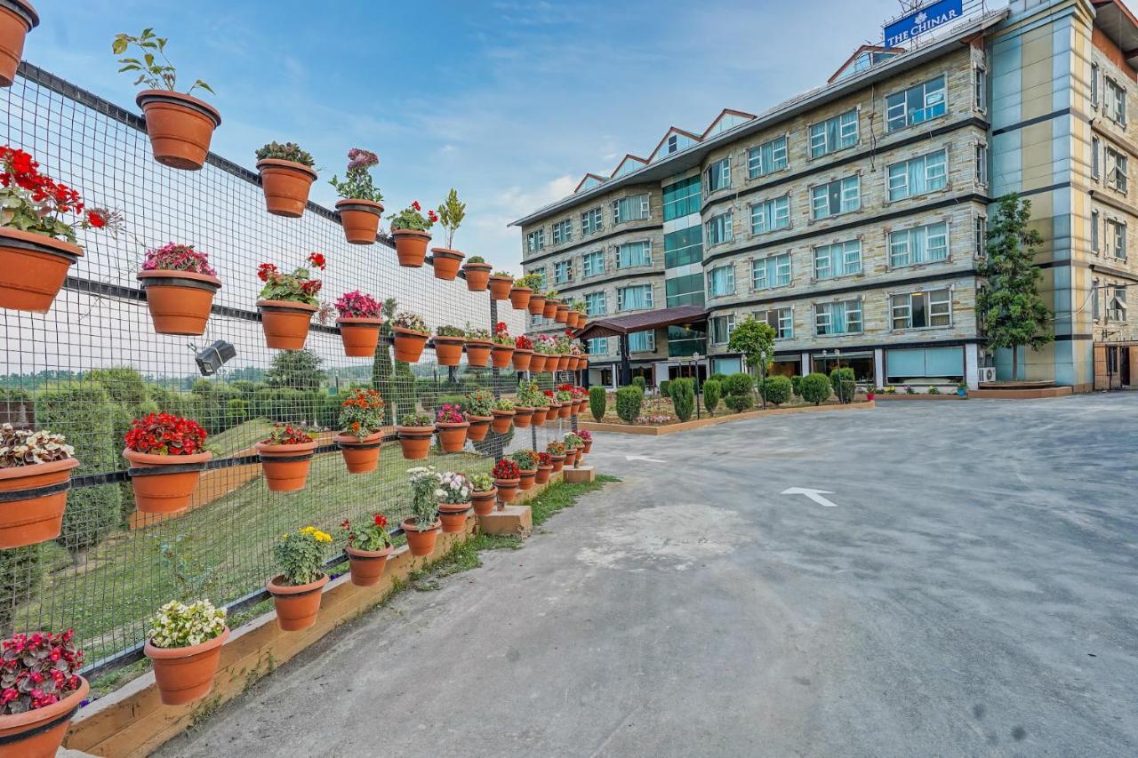 The Chinar Srinagar Hotel ภายนอก รูปภาพ