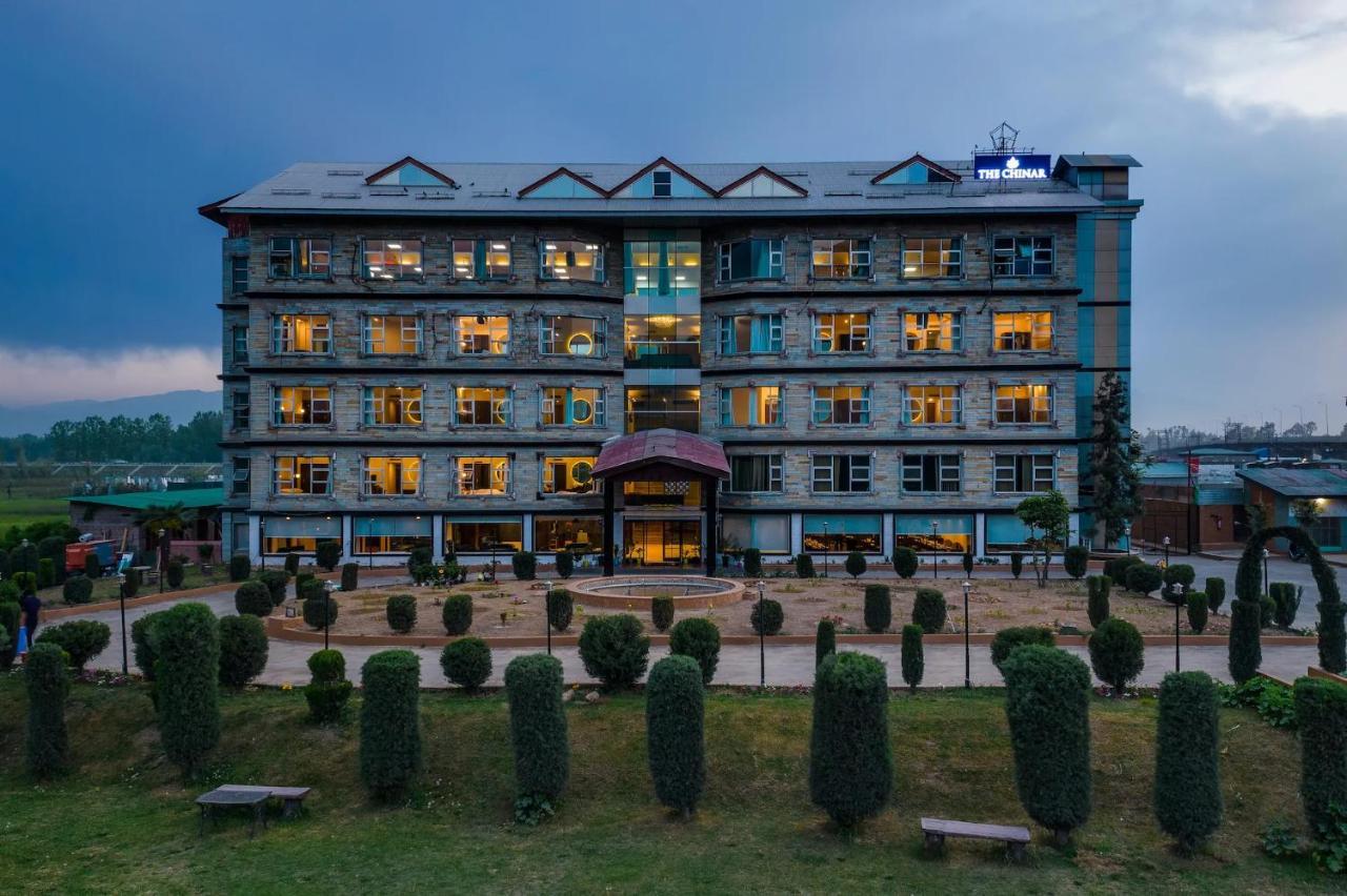 The Chinar Srinagar Hotel ภายนอก รูปภาพ