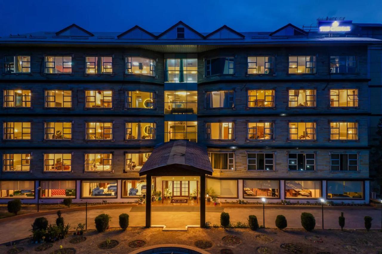 The Chinar Srinagar Hotel ภายนอก รูปภาพ