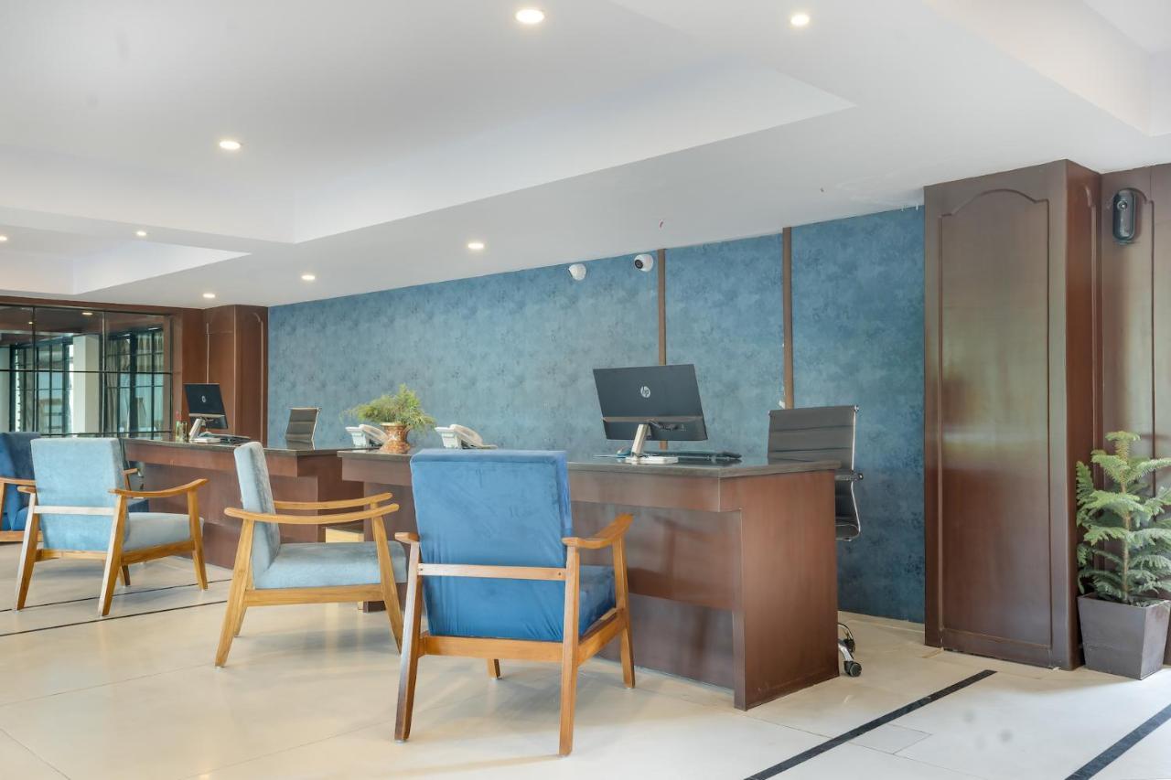 The Chinar Srinagar Hotel ภายนอก รูปภาพ